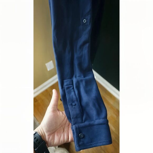 L.L. Bean Men's Navy Blue Long Sleeve Button-Down Shirt, Size M - Picture 10 of 16